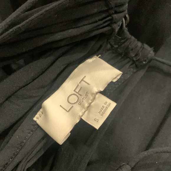 Ann Taylor Loft Outlet Spaghetti Strap Black Rayon Tank Top Women's Size S - Picture 5 of 6